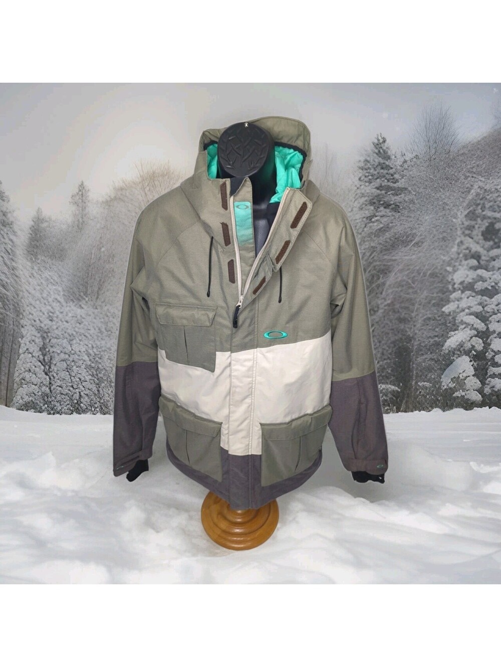 Oakley Cottage Snowboard Jacket Anorak Fit Hooded Insulated Ski Men Medium White